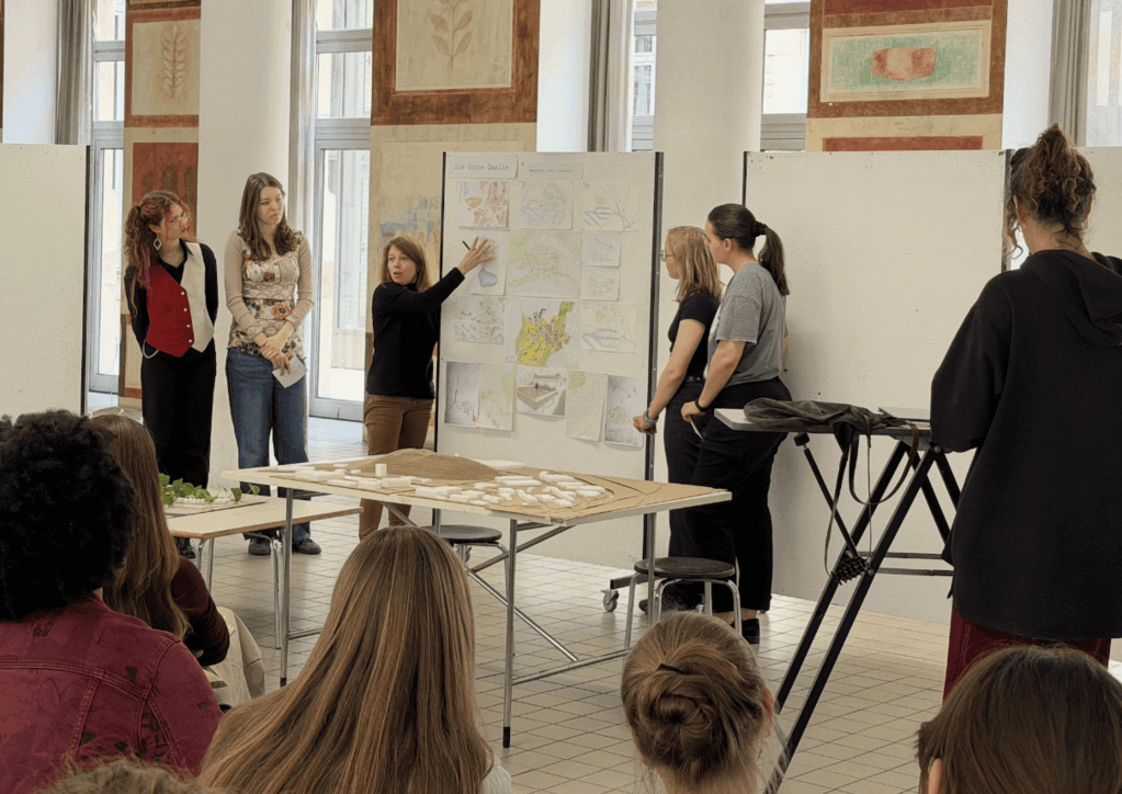 GIF of presentation pictures